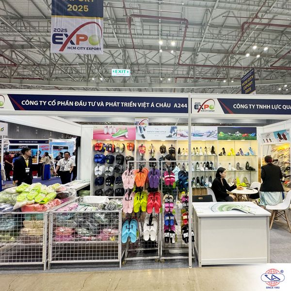 VIỆT Á CHÂU HÀO HỨNG THAM GIA KHAI MẠC HỘI CHỢ HÀNG VIỆT NAM TIÊU BIỂU XUẤT KHẨU 2025