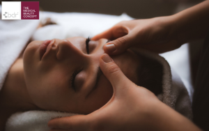 Massage Mặt Đúng Cách Tại Nhà: Bí Quyết Làn Da Sáng Khỏe, Trẻ Trung