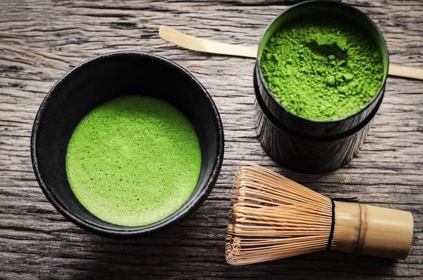 Matcha pha chế món uống ngon khi đánh tan tạo nhiều lớp bọt. Nguồn: Internet