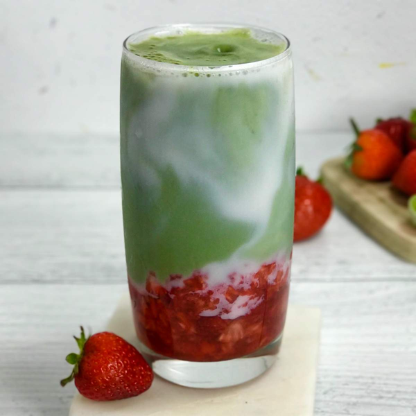 Matcha Dâu Tây tươi trọn vị chua ngọt, dễ làm. Nguồn: Internet