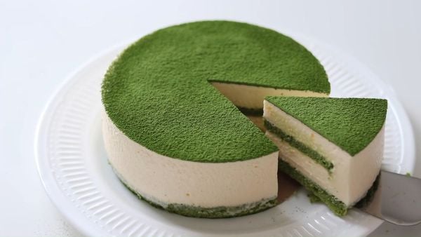 Culinary matcha có thể ứng dụng làm bánh tiramisu thơm ngon, béo ngậy. Nguồn: savotea.com