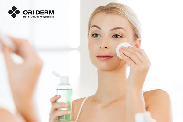 Top 8 Toner Cho Da Hỗn Hợp Thiên Dầu Mụn Được Khuyên Dùng