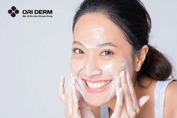 TOP 06 Sữa Rửa Mặt Cho Da Nhạy Cảm Dịu Nhẹ Và Không Gây Kích Ứng Da