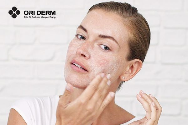 Tẩy tế bào chết cho da hỗn hợp