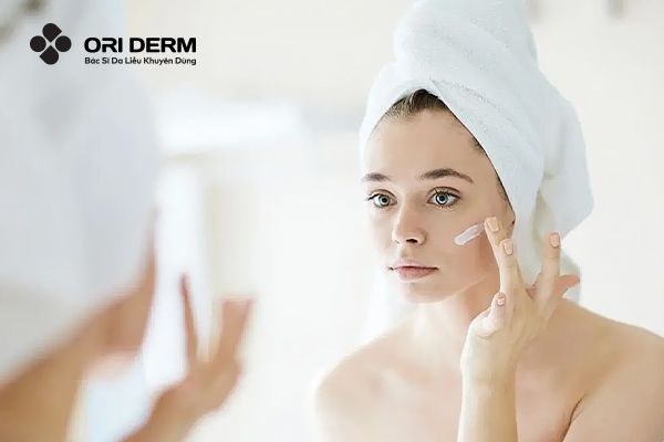 Bôi Kem Trị Mụn Trước Hay Sau Kem Chống Nắng Để Mang Lại Hiệu Quả Cao?