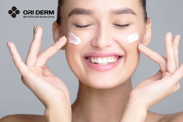 Lưu ý khi sử dụng kem chống nắng kiềm dầu nâng tone