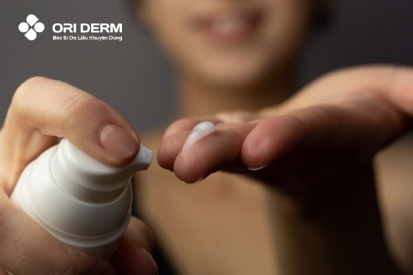 Peel da xong có nên dùng retinol không?