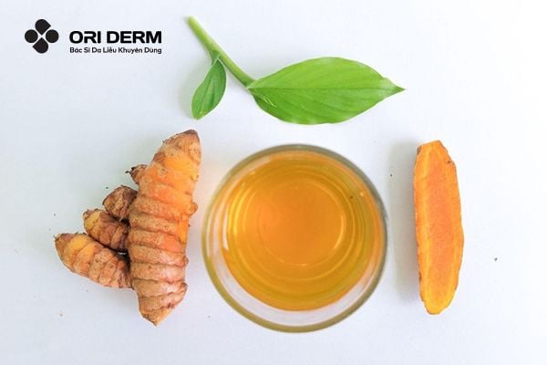 Cách trị thâm mụn bằng nghệ và dầu oliu