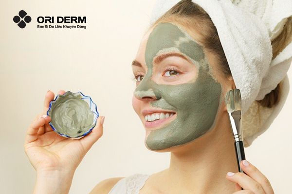 Trị mụn viêm đỏ không nhân bằng các nguyên liệu tự nhiên