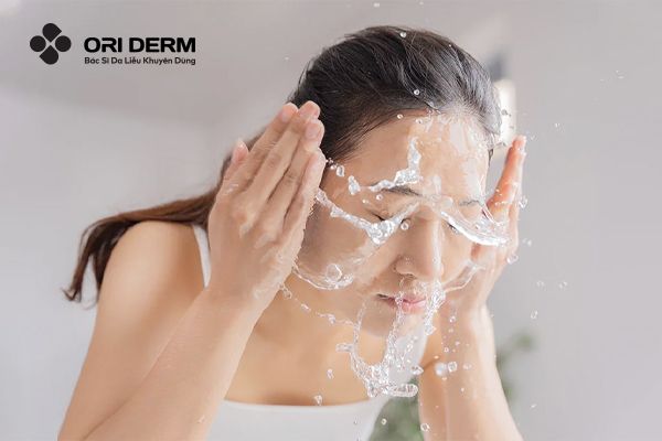 Quy trình chăm sóc da đúng cách để ngăn ngừa mụn ẩn