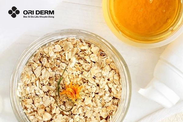 Dưỡng ẩm cho da khô với bột yến mạch
