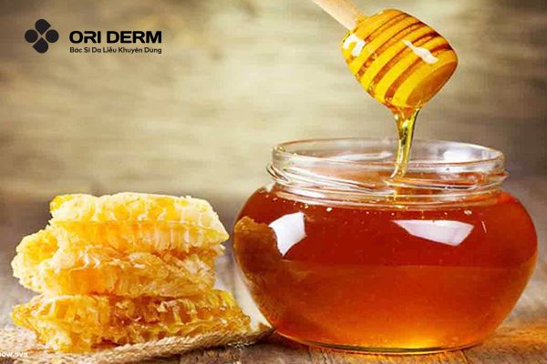 Cách dưỡng ẩm cho da bị khô bằng mật ong