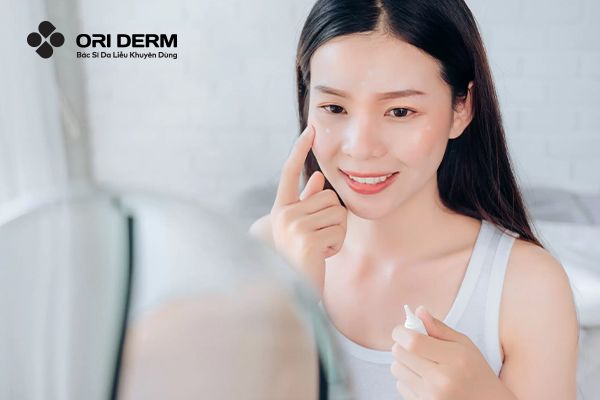 Tổng Hợp 11 Thuốc Trị Mụn Viêm Hiệu Quả, Được Đánh Giá Cao