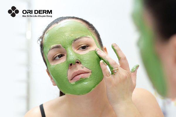 Có Nên Đắp Mặt Nạ Diếp Cá Hàng Ngày Không? Lưu Ý Khi Sử Dụng