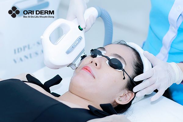 Cách làm hết mụn viêm sưng&nbsp;bằng công nghệ&nbsp;hiện đại