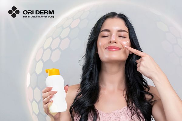 Top 07 Kem Chống Nắng Trang Điểm Mang Lại Lớp Finish Đẹp, Mịn Đáng Mua