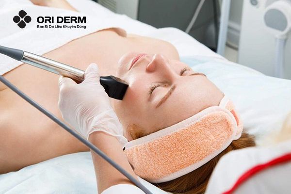 Laser Fractional CO2 làm đầy sẹo lõm