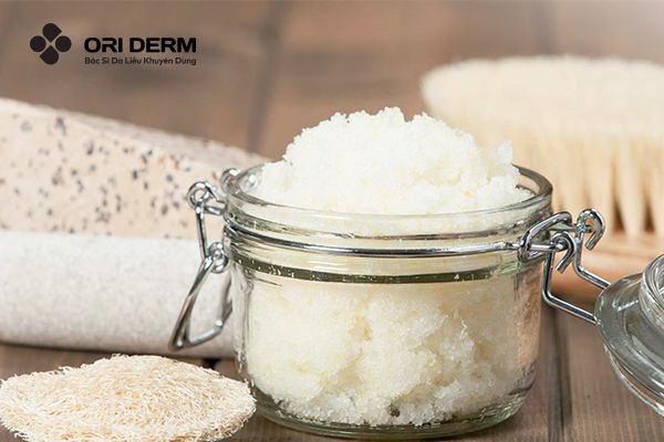 Tẩy tế bào chết body bằng Muối biển