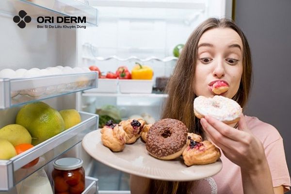 Nguyên nhân gây mụn viêm dưới da