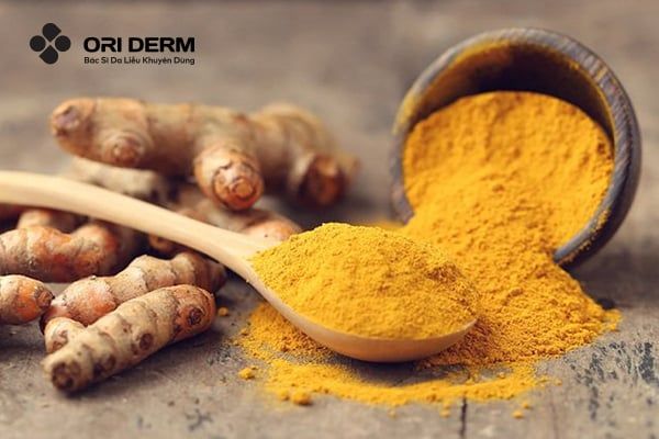 Cách trị thâm mụn bằng nghệ nguyên chất