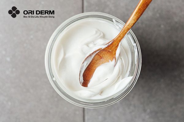 Tẩy da chết body tại nhà từ Sữa Chua