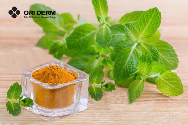 Sử dụng lá bạc hà để đánh bay mụn hiệu quả