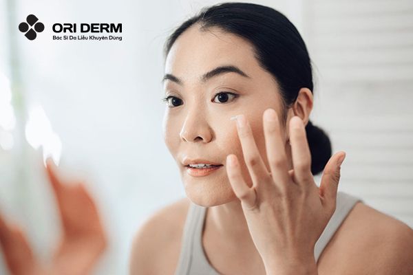 Hướng dẫn cách ngưng retinol an toàn trước khi peel