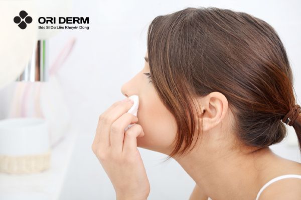 Vì sao cần sử dụng tẩy trang?