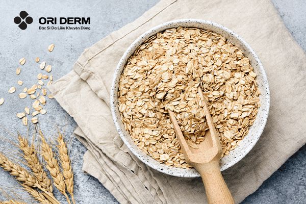 Tẩy tế bào chết body từ bột Yến Mạch