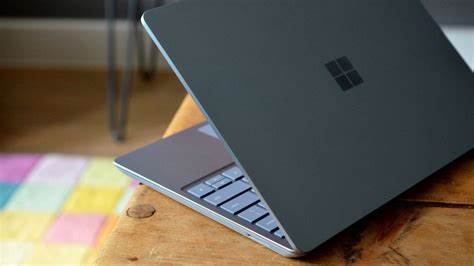 Chia sẻ cách gập màn hình laptop mà không tắt máy win 10 và win 11 cực nhanh gọn
