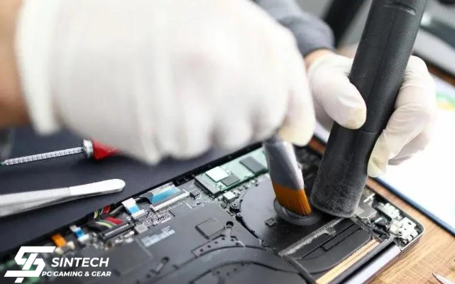 Trung tâm vệ sinh laptop uy tín, lấy ngay ở Quận 7