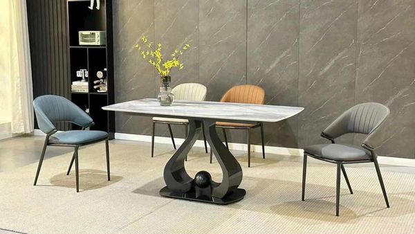 Bàn Ăn Mặt Đá Cao Cấp Heart DPBA26