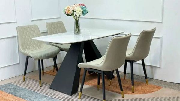 Bàn Ăn Mặt Đá Cao Cấp Azera