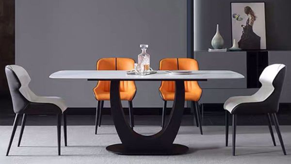 Bàn Ăn Mặt Đá Cao Cấp V-Line