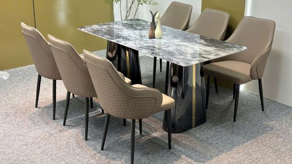 Bàn Ăn Mặt Đá Cao Cấp VNT151