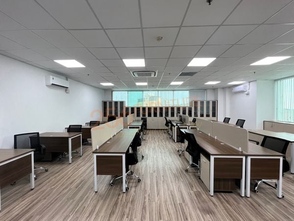 Hoàn Thiện Thi Công Nội Thất Văn Phòng - CTy Thương Mại Kỹ Thuật TLV