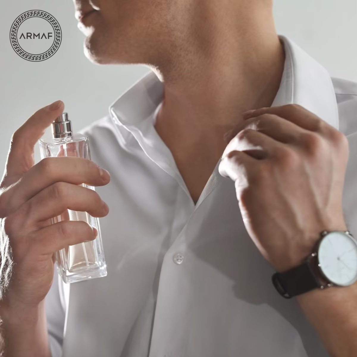 Có nên xịt nước hoa lên quần áo - Vị trí xịt THƠM NHẤT