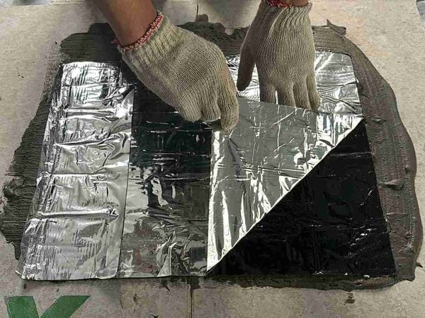 Bóc lớp bạc SikaShield W159