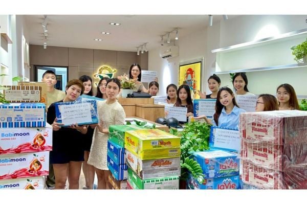 NGƯỜI VIỆT NAM TẠI NHẬT BẢN CHUNG TAY ỦNG HỘ ĐỒNG BÀO BỊ THIỆT HẠI DO BÃO SỐ 3