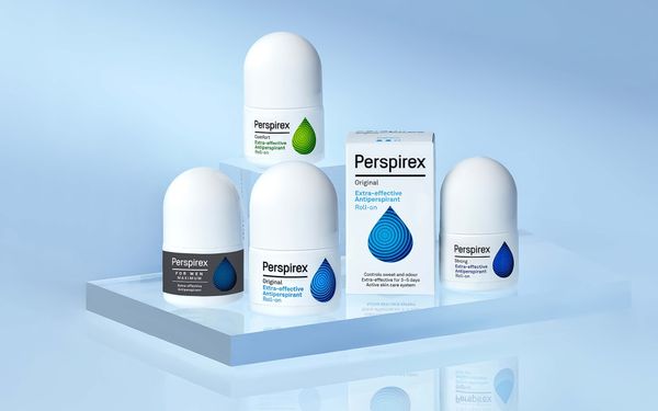 Tạm biệt mọi cấp độ ra mồ hôi cơ thể cùng lăn khử mùi Perspirex