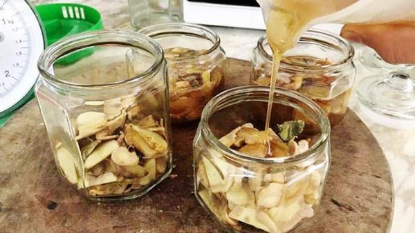 Sâm ngâm mật ong có tác dụng gì? | Công dụng của sâm mật ong