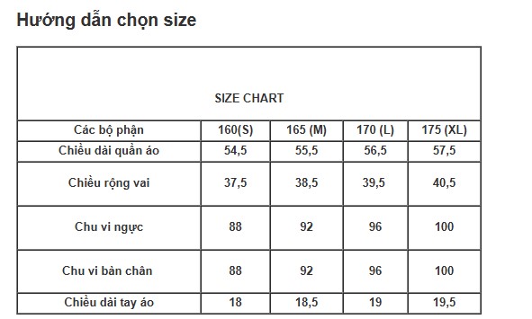 Áo phông trắng viền đen chữ CC STUDIO