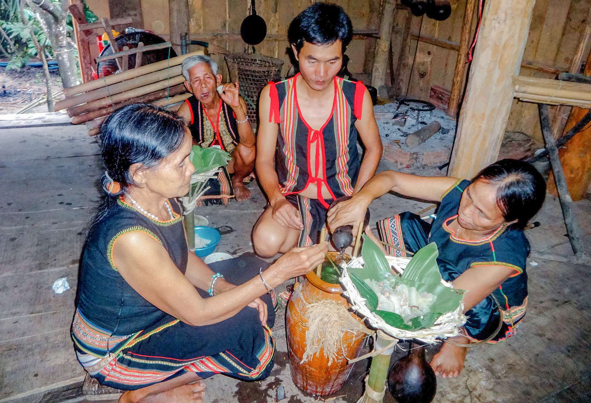 Preserving the culinary essence of ethnic minorities in Kon Tum is crucial for several reasons.