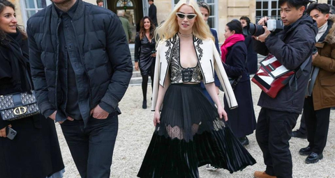 Grunge Style: Phong Cách Phá Vỡ Mọi Quy Tắc Thời Trang