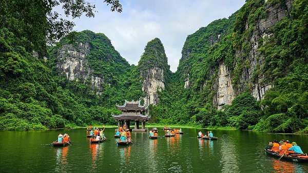 Tại sao Ninh Bình là “thủ phủ” trốn nóng miền Bắc?