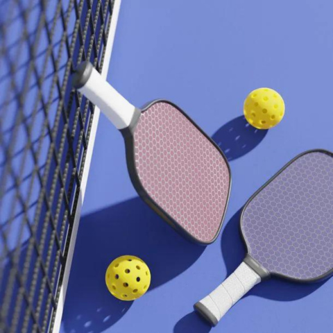 Pickleball, môn thể thao phát triển nhanh bậc nhất thế giới và đang gâ ...