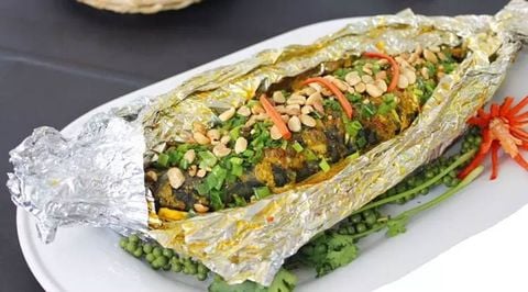 Cách làm cá ngừ nướng giấy bạc thơm ngon đúng điệu hấp dẫn