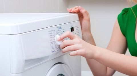 Prewash là gì? Prewash trong máy giặt là gì? Cách sử dụng prewash