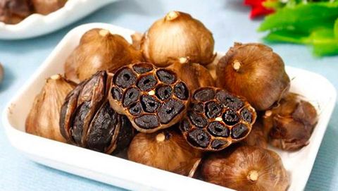 Cách làm tỏi đen tại nhà đơn giản siêu tiết kiệm