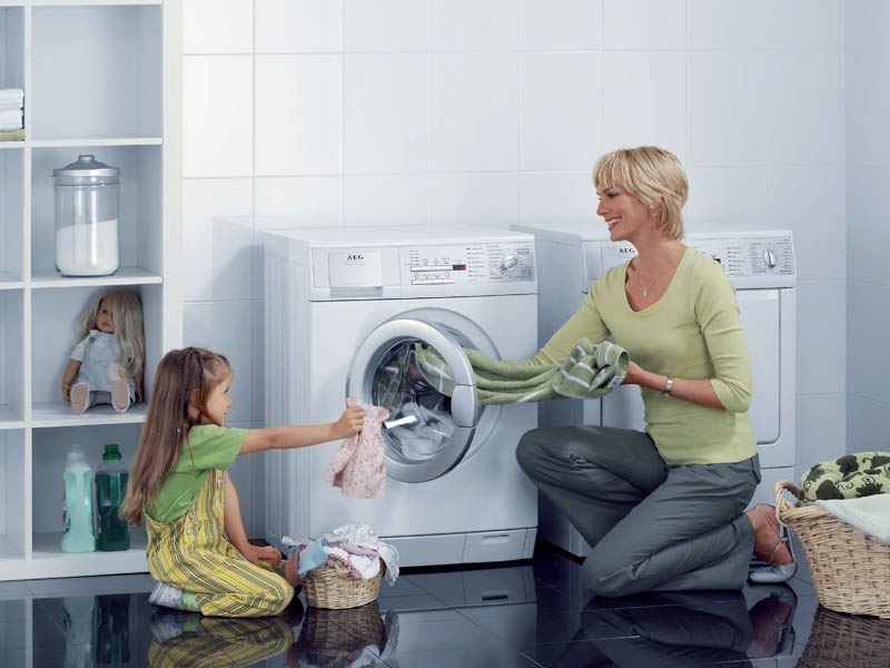 Nên mua máy giặt cửa ngang loại nào tốt nhất hiện nay
